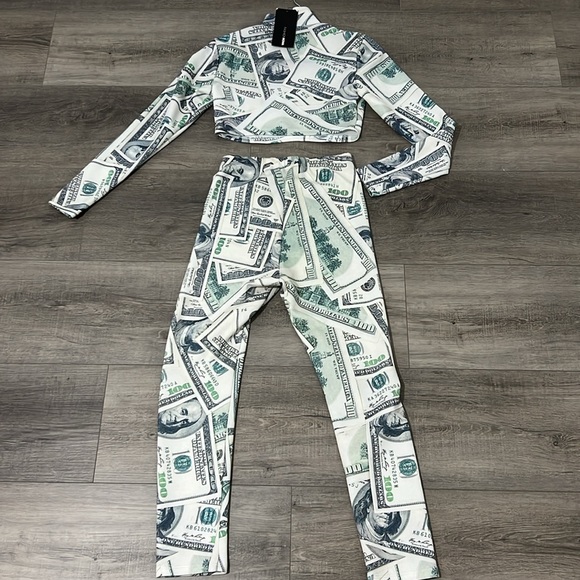 Matching set - Picture 5 of 8